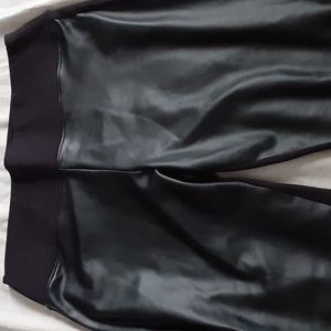 Black Apt 9 leggings